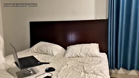 Fansly and Instagram -  online show from October 15, 1:45 pm