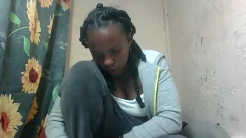 ornettee online show from October 7, 7:21 pm