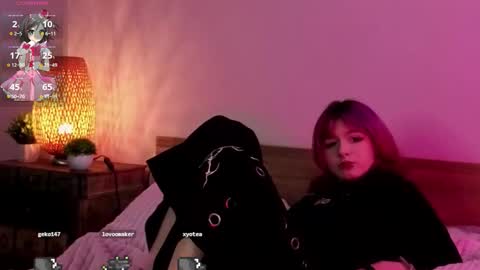 Ashley online show from September 14, 6:53 pm