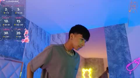 osamu_tay online show from February 1, 11:40 am