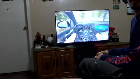 Snapshot of oscar1992toyota chatting on February 23, 8:06 am oscar1992toyota online show from February 23, 8:06 am