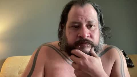 oscar_valentine online show from May 4, 6:36 pm