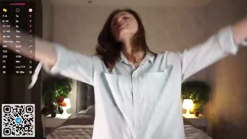 Jess online show from July 4, 6:00 pm