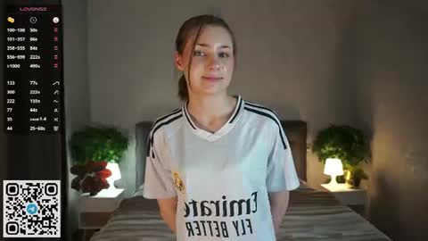 Jess online show from July 10, 6:34 pm