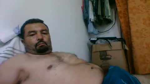 oscarjhe3512 online show from February 5, 2:15 am