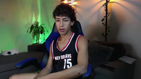 ostin 18hot online show from December 12, 2:26 am