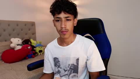 ostin 18hot online show from October 9, 1:11 am