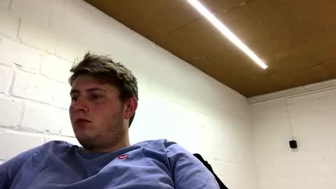 outflayd online show from March 15, 9:51 pm