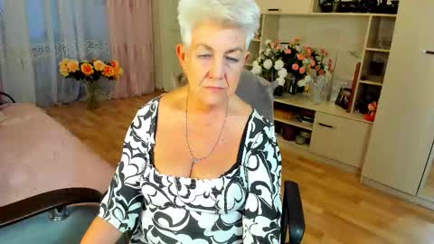 Alla online show from March 27, 4:30 pm