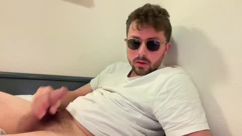 ovidius96 online show from December 3, 10:56 pm