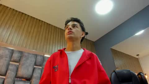 Owen Johnson online show from April 21, 11:39 am