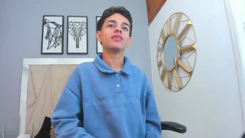 Snapshot of owen__johnson chatting on October 19, 11:37 am Owen Johnson online show from October 19, 11:37 am