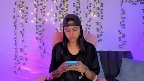 Owen foxx online show from February 18, 2:28 pm