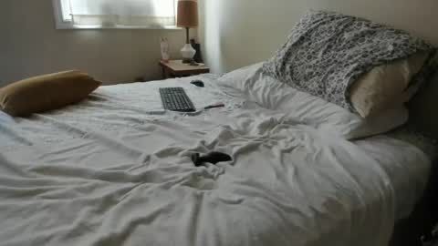 p guin12345 online show from June 21, 2:34 pm