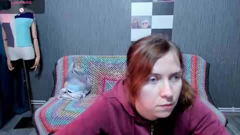 Ella online show from October 1, 8:02 am