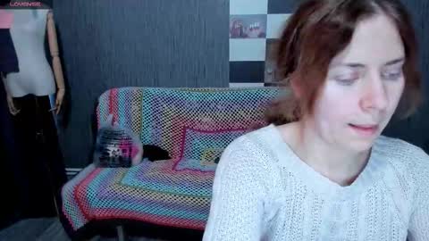 Ella online show from September 24, 10:11 am