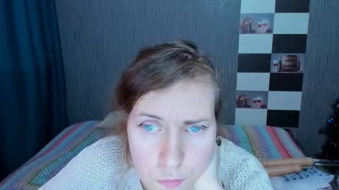 Ella online show from January 18, 8:12 am