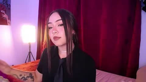 Paris online show from July 1, 12:08 am