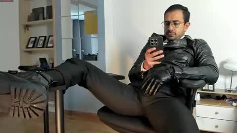 pablo rincon95 online show from June 13, 1:21 pm
