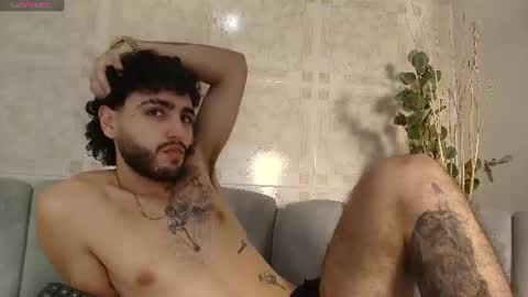 pablo_veleez online show from July 9, 3:54 am