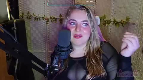 PaigeStation online show from August 8, 10:09 pm