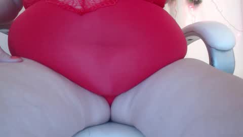 paiperhalliwey online show from December 21, 12:50 am