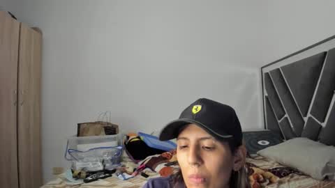 palechor online show from November 10, 12:24 am