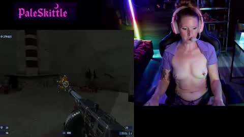 Snapshot of paleskittle chatting on September 27, 3:26 am Pale Skittle online show from September 27, 3:26 am