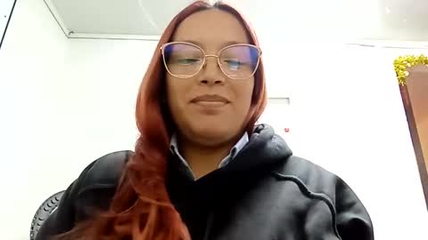 Natalia  online show from December 12, 3:21 am