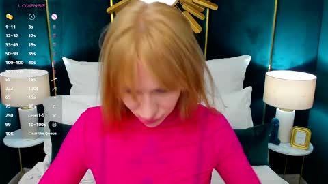 Kate online show from May 8, 1:06 pm