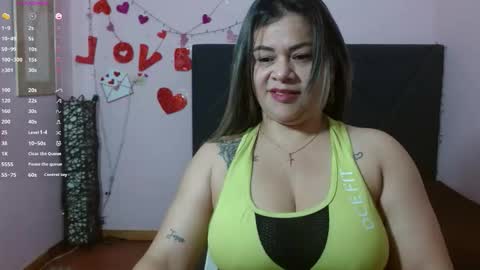 pamela_echeverria online show from May 11, 11:17 am