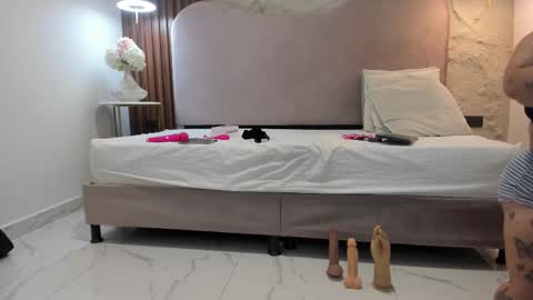 pamelabonnet_mml online show from March 21, 7:51 pm