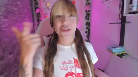 pamelajhonsom online show from September 25, 10:50 pm