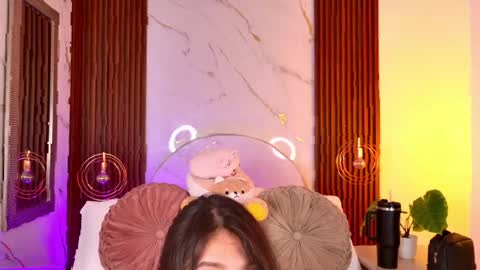 Pamela  online show from April 6, 1:01 pm