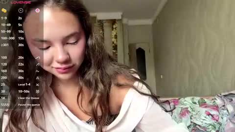 Kamila online show from June 23, 3:14 am