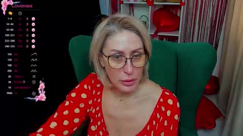 pamellamurphy online show from February 20, 3:39 am