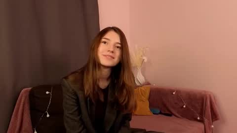 daniella online show from November 8, 8:12 pm