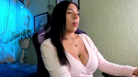 Ana Laura online show from March 28, 12:12 am