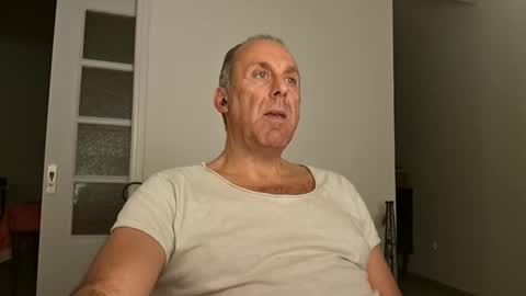 pansak1973 online show from November 22, 7:23 pm