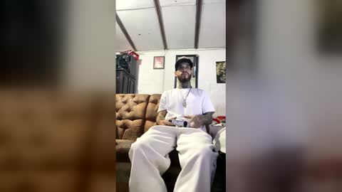 panthers_room online show from March 9, 8:52 am