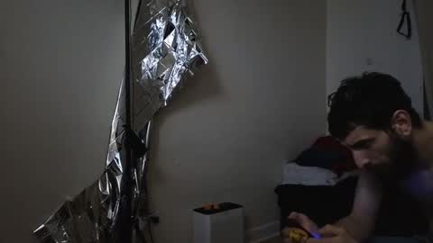 Snapshot of pantslesstraveler_plt chatting on January 13, 10:56 pm PantsLessTraveler online show from January 13, 10:56 pm