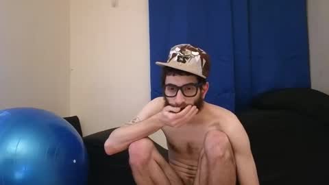 Snapshot of pantslesstraveler_plt chatting on January 24, 7:28 pm PantsLessTraveler online show from January 24, 7:28 pm