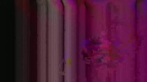 Snapshot of pantslesstraveler_plt chatting on January 30, 12:59 pm PantsLessTraveler online show from January 30, 12:59 pm