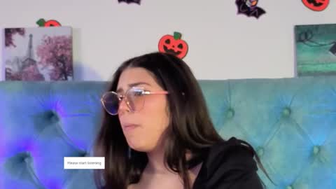 Paola Lyon online show from November 7, 12:51 pm