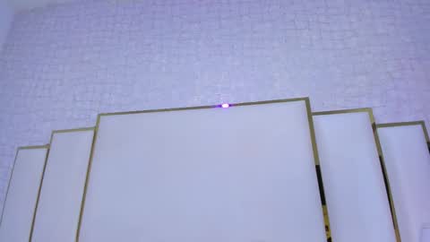 Paola  online show from December 15, 12:01 pm