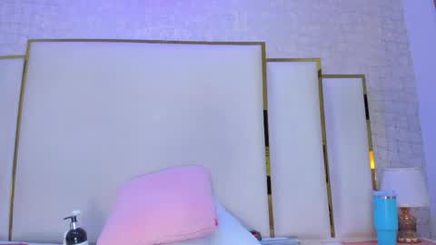 Paola  online show from April 16, 9:53 am