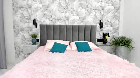 Melena online show from November 30, 9:16 am