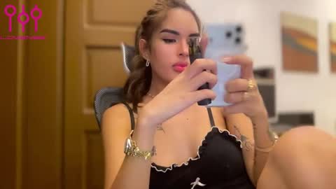 xxx online show from December 22, 12:45 pm