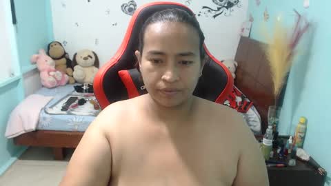 Snapshot of pareja_explosivasexx chatting on January 10, 7:00 pm Luna online show from January 10, 7:00 pm