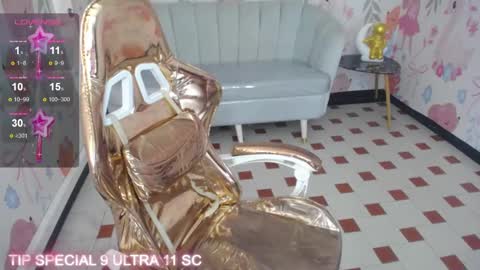 PARIS  online show from March 4, 9:18 am